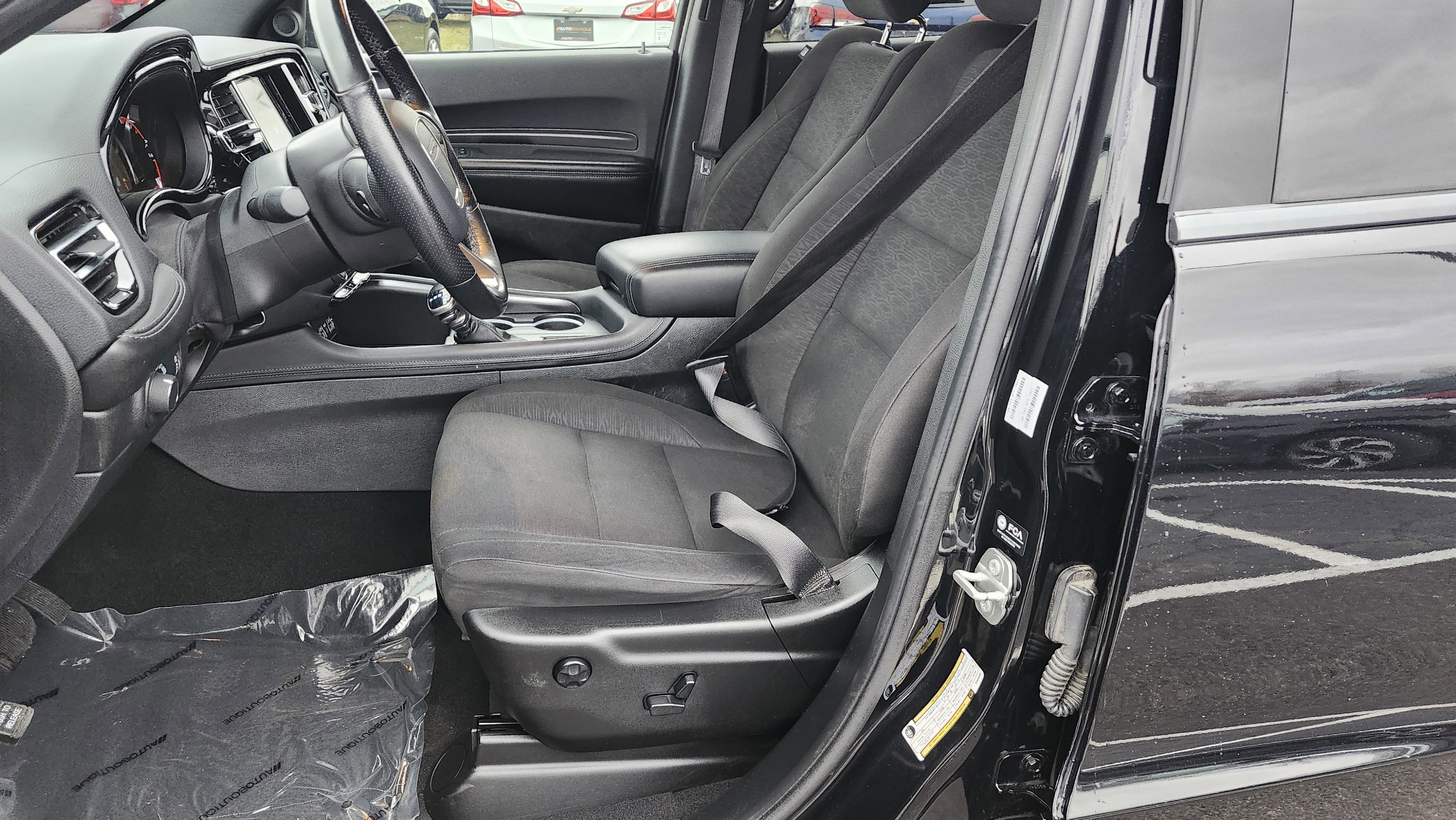 Used 2023 Dodge Durango SXT image 22