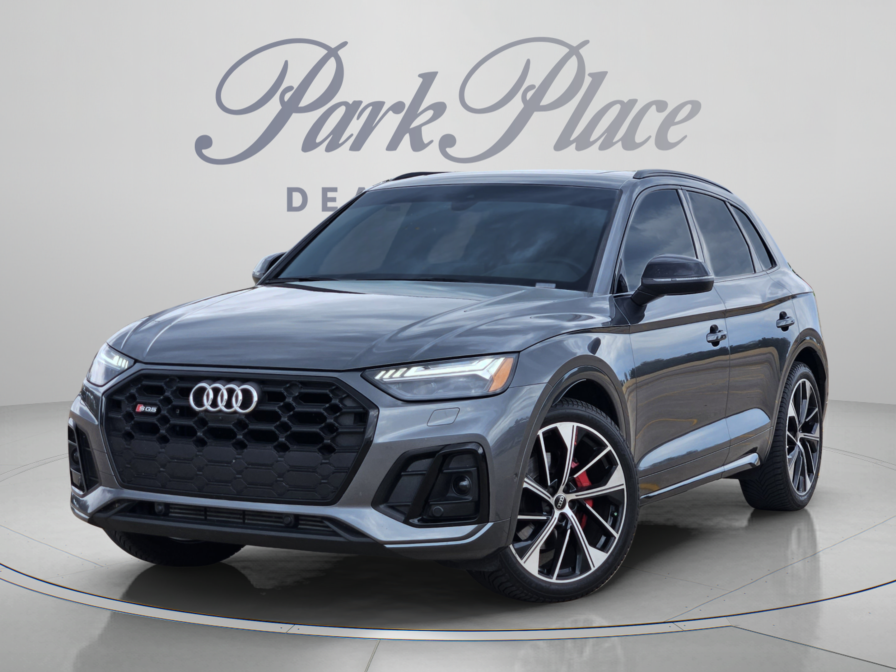 Used 2024 Audi SQ5 Prestige