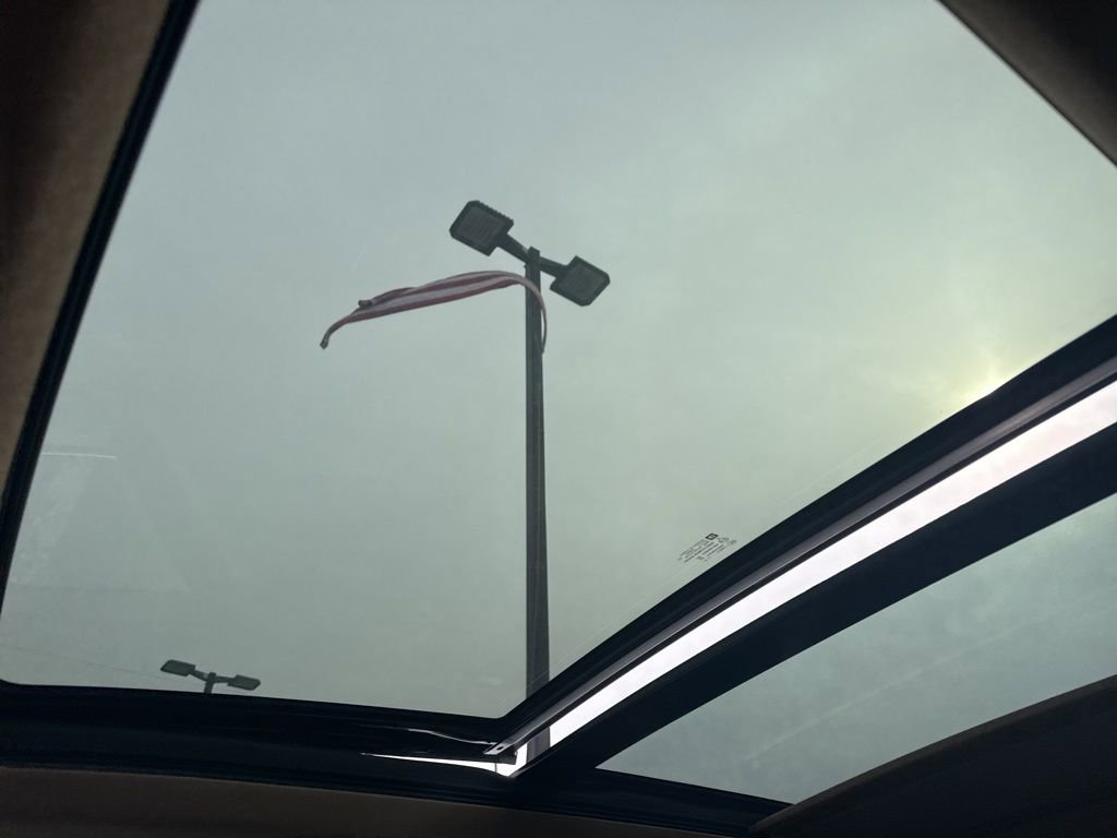 Used 2020 Cadillac XT6 Premium Luxury w/ Platinum Package image 19