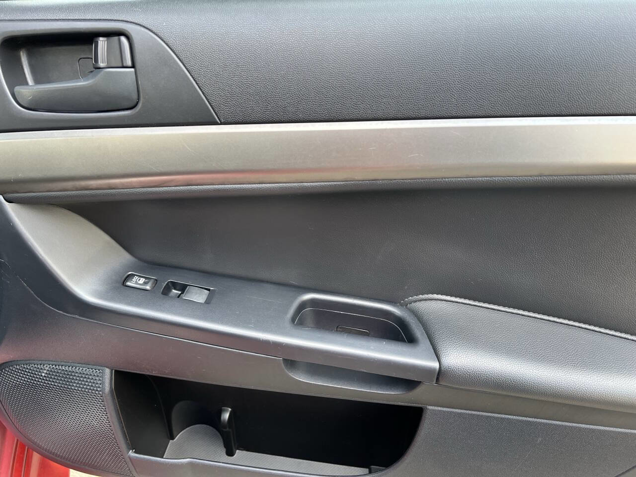 Used 2013 Mitsubishi Lancer ES image 26