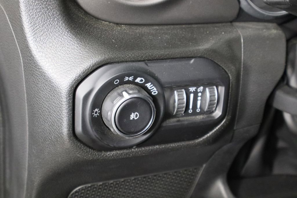 Used 2022 Jeep Wrangler Unlimited Sport w/ Sun And Sound Package image 23