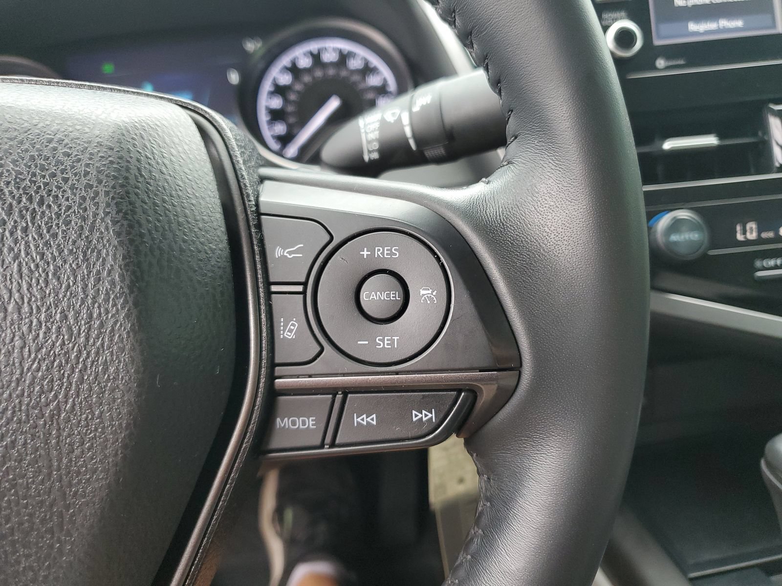 Certified 2023 Toyota Camry SE AWD/4WD image 22