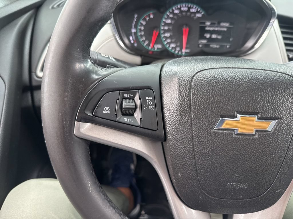 Used 2018 Chevrolet Trax LT w/ Driver Confidence Package FWD image 31