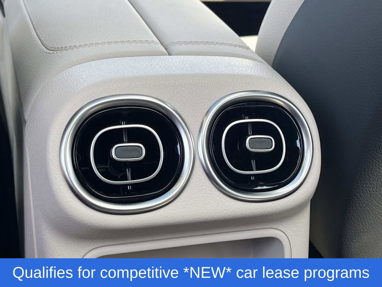 Used 2025 Mercedes-Benz GLC 300 image 14