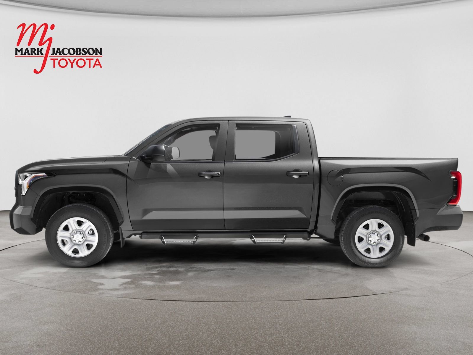 Used 2023 Toyota Tundra SR w/ SR Tow Package AWD/4WD image 5