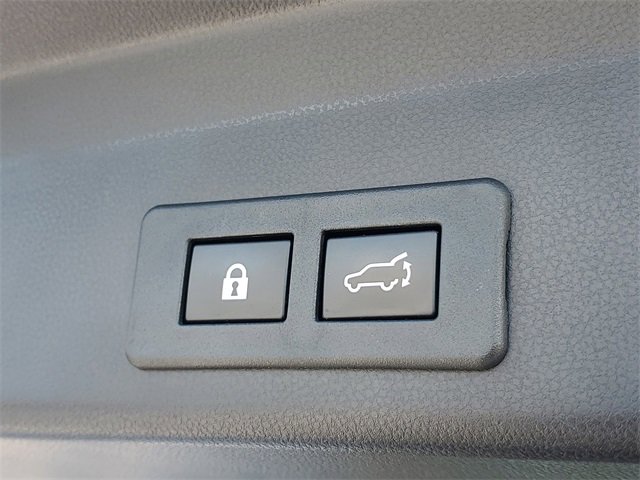 Certified 2023 Subaru Ascent Limited w/ Technology Package image 9