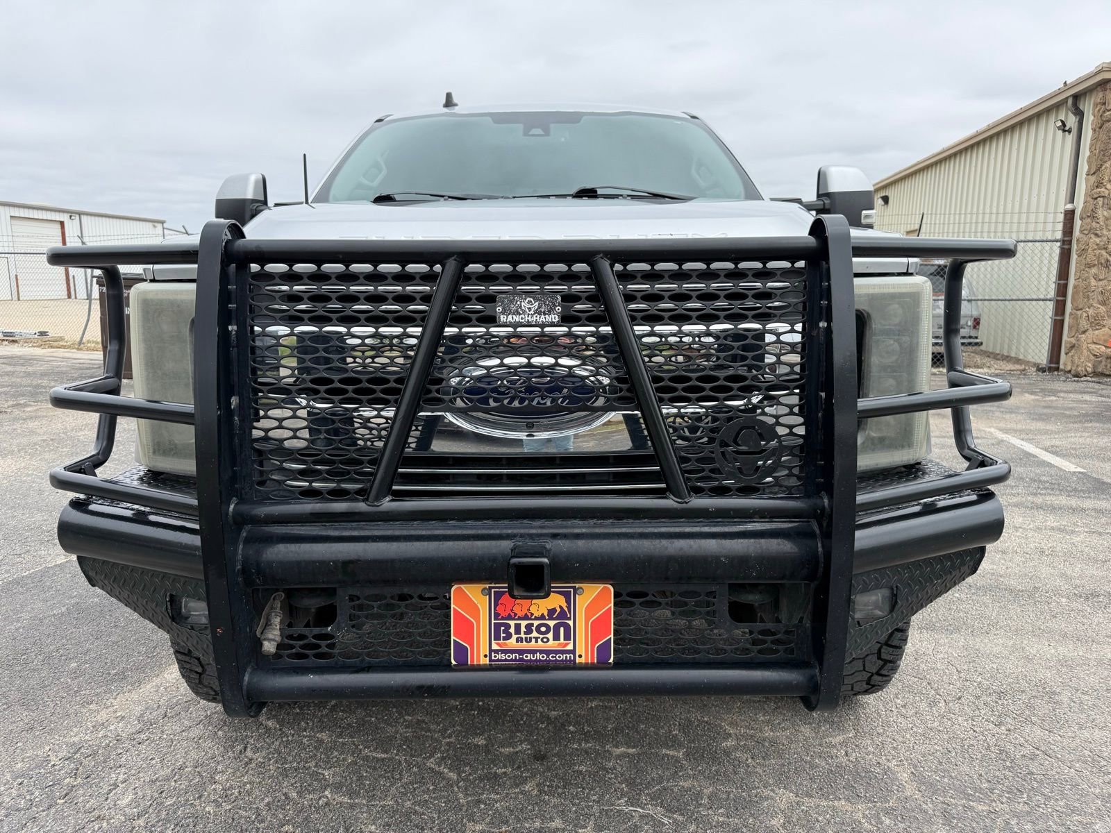 Used 2019 Ford F350 Lariat w/ Lariat Ultimate Package image 9