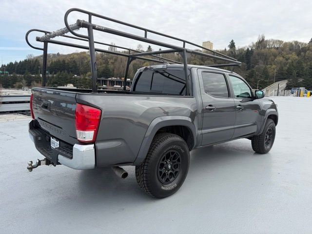 Used 2019 Toyota Tacoma SR5 RWD image 3