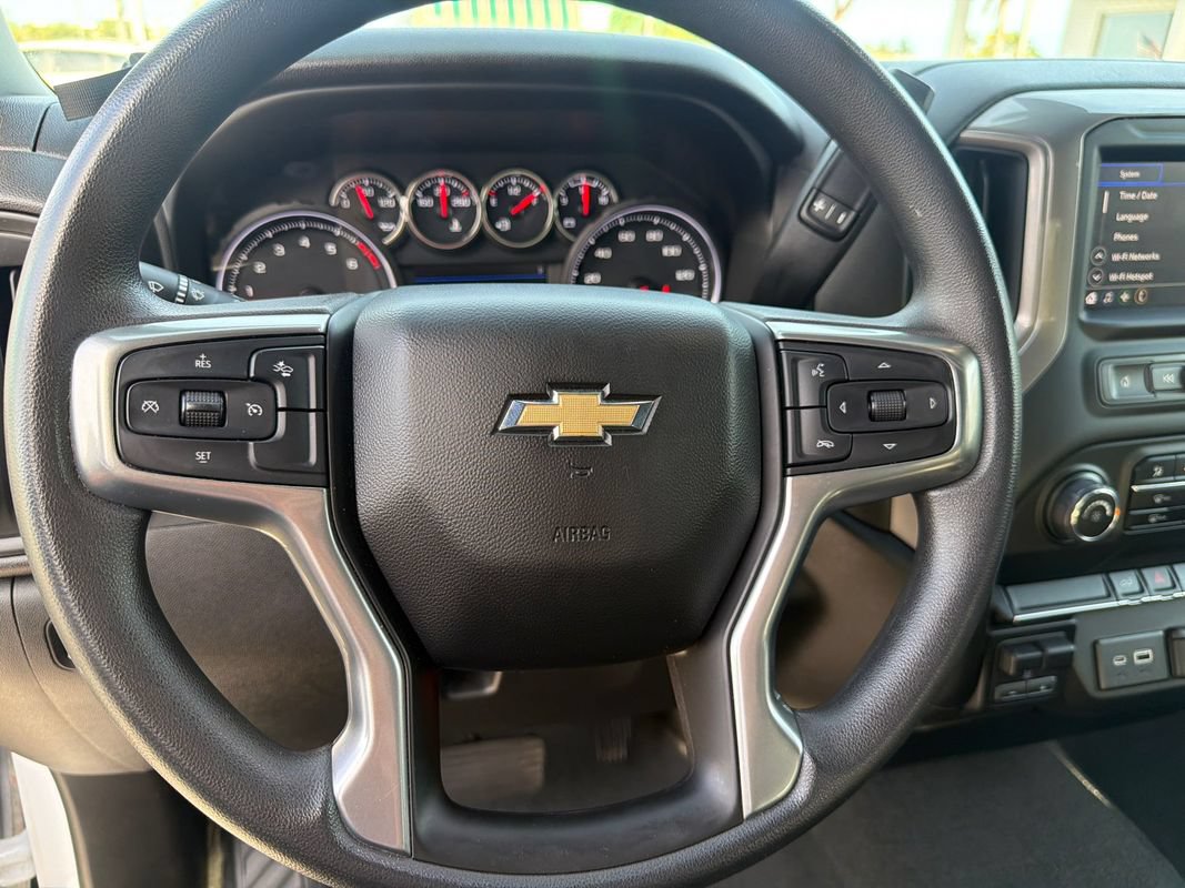Used 2022 Chevrolet Silverado 2500 Custom w/ Custom Value Package AWD/4WD image 24