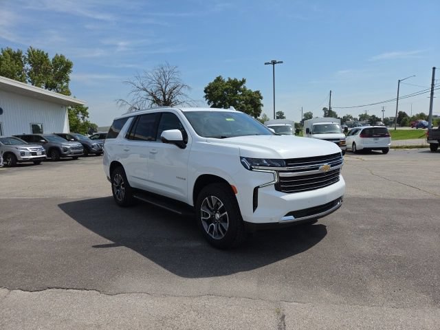 Used 2023 Chevrolet Tahoe LT w/ Luxury Package AWD/4WD image 4