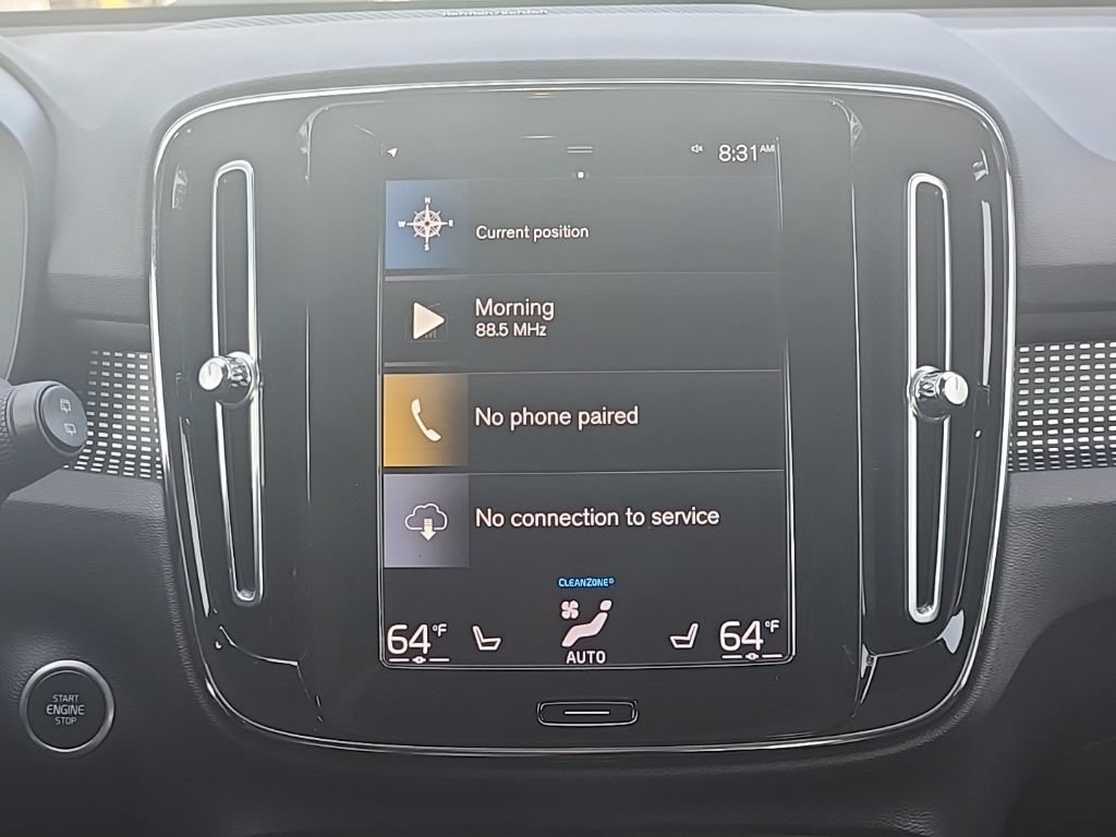 Used 2022 Volvo XC40 T5 R-Design w/ Advanced Package AWD/4WD image 25