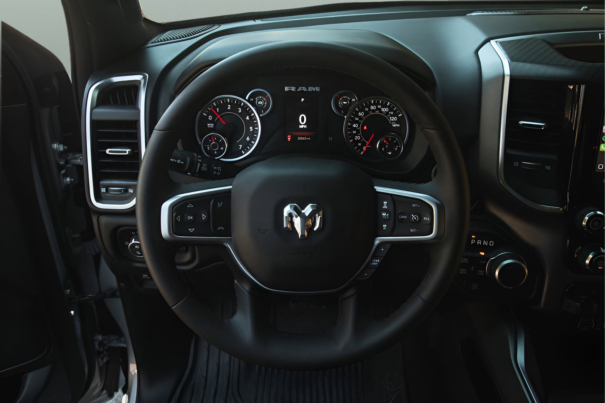 Used 2025 RAM 1500 Big Horn AWD/4WD image 35