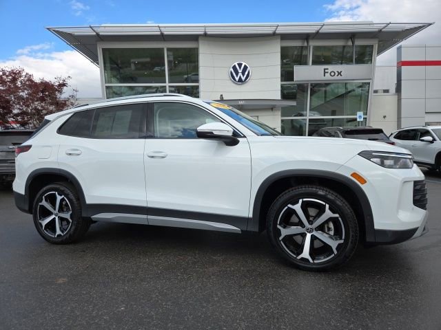Used 2025 Volkswagen Tiguan SE AWD/4WD 360° Tour