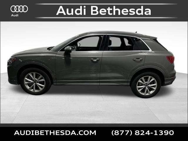 Certified 2025 Audi Q3 2.0T Premium w/ Convenience Package AWD/4WD image 4