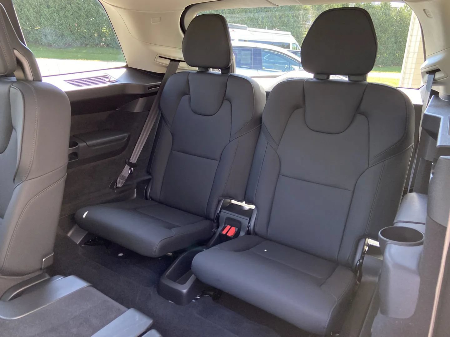 Used 2025 Volvo XC90 B6 Plus AWD/4WD image 28