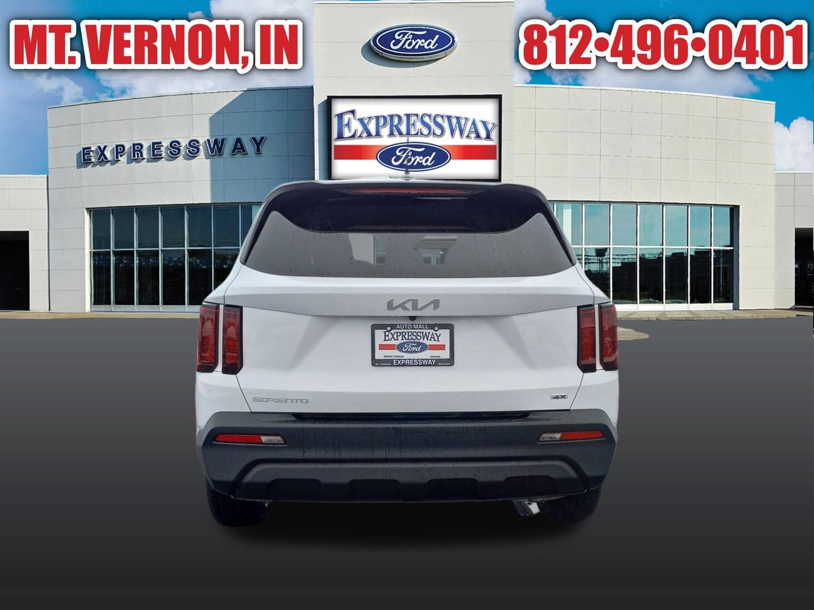 Used 2023 Kia Sorento LX image 8