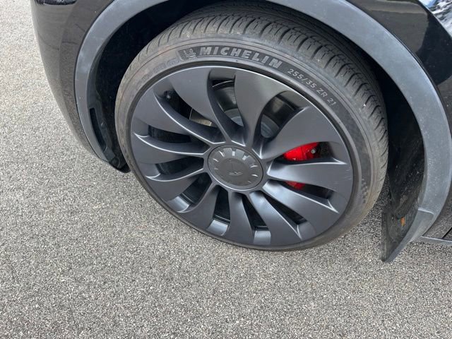 Used 2024 Tesla Model Y Performance AWD/4WD image 7