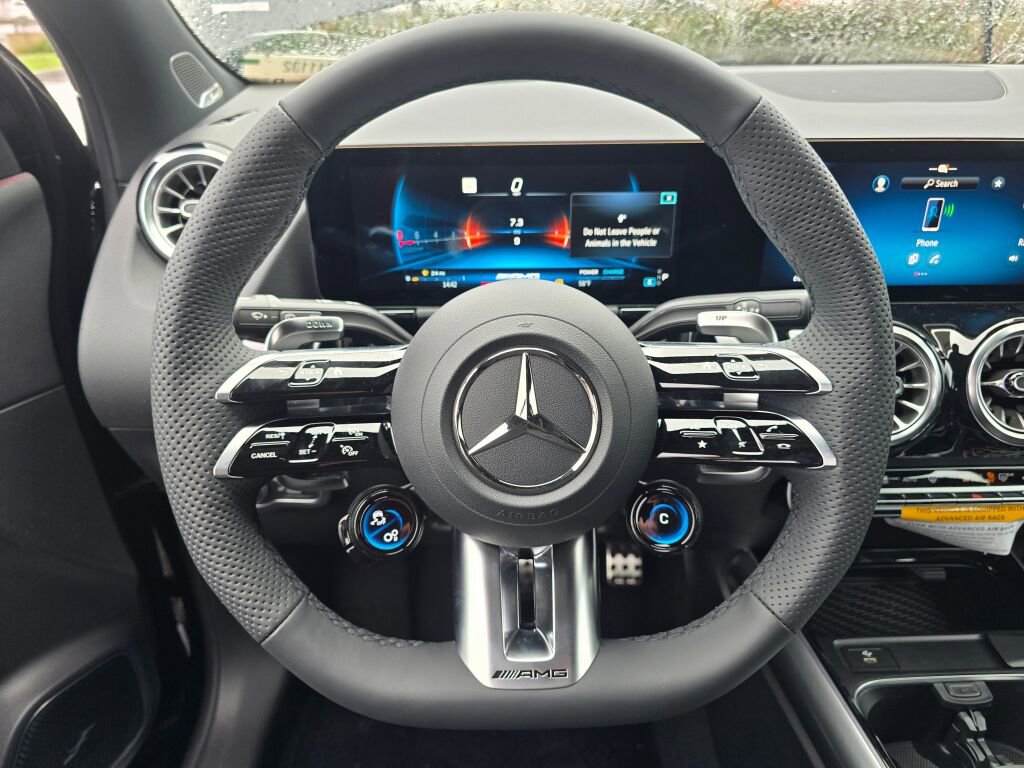 New 2026 Mercedes-Benz GLA 35 AMG 4MATIC image 14