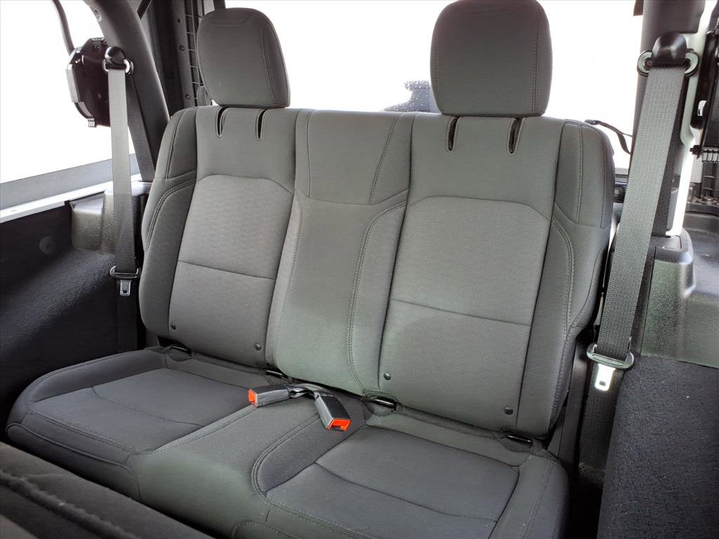 Used 2020 Jeep Wrangler Sport image 11