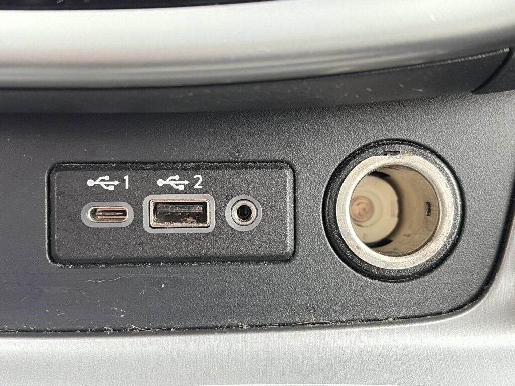 Used 2023 Nissan Murano S image 16