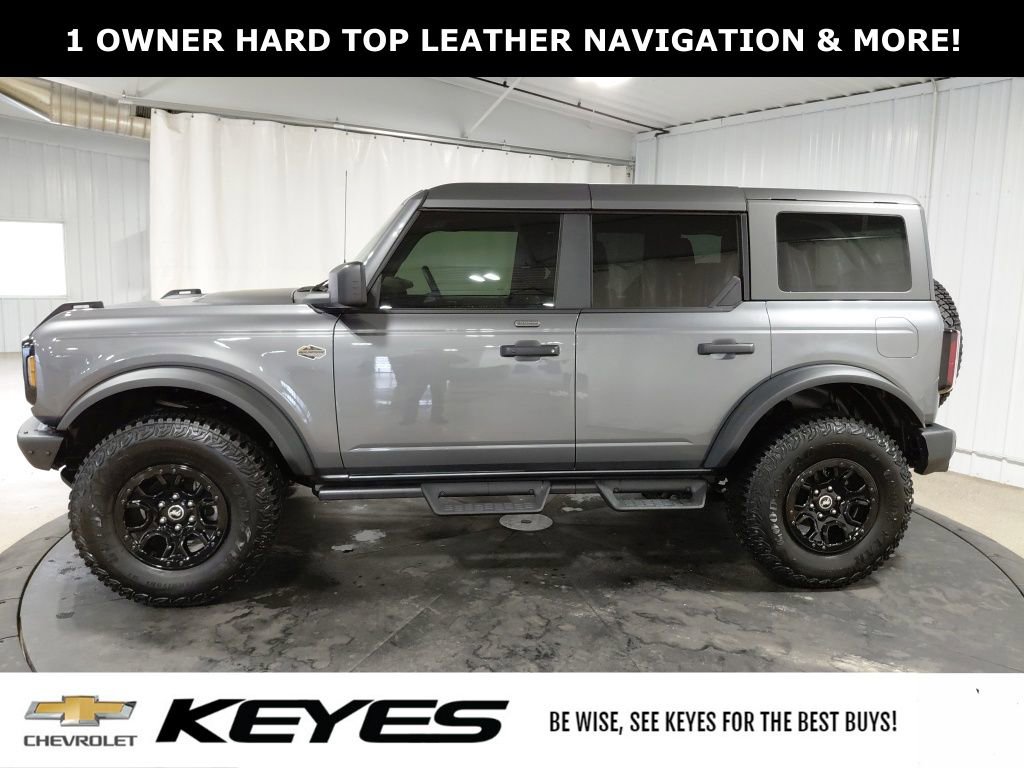 Used 2023 Ford Bronco Wildtrak image 2