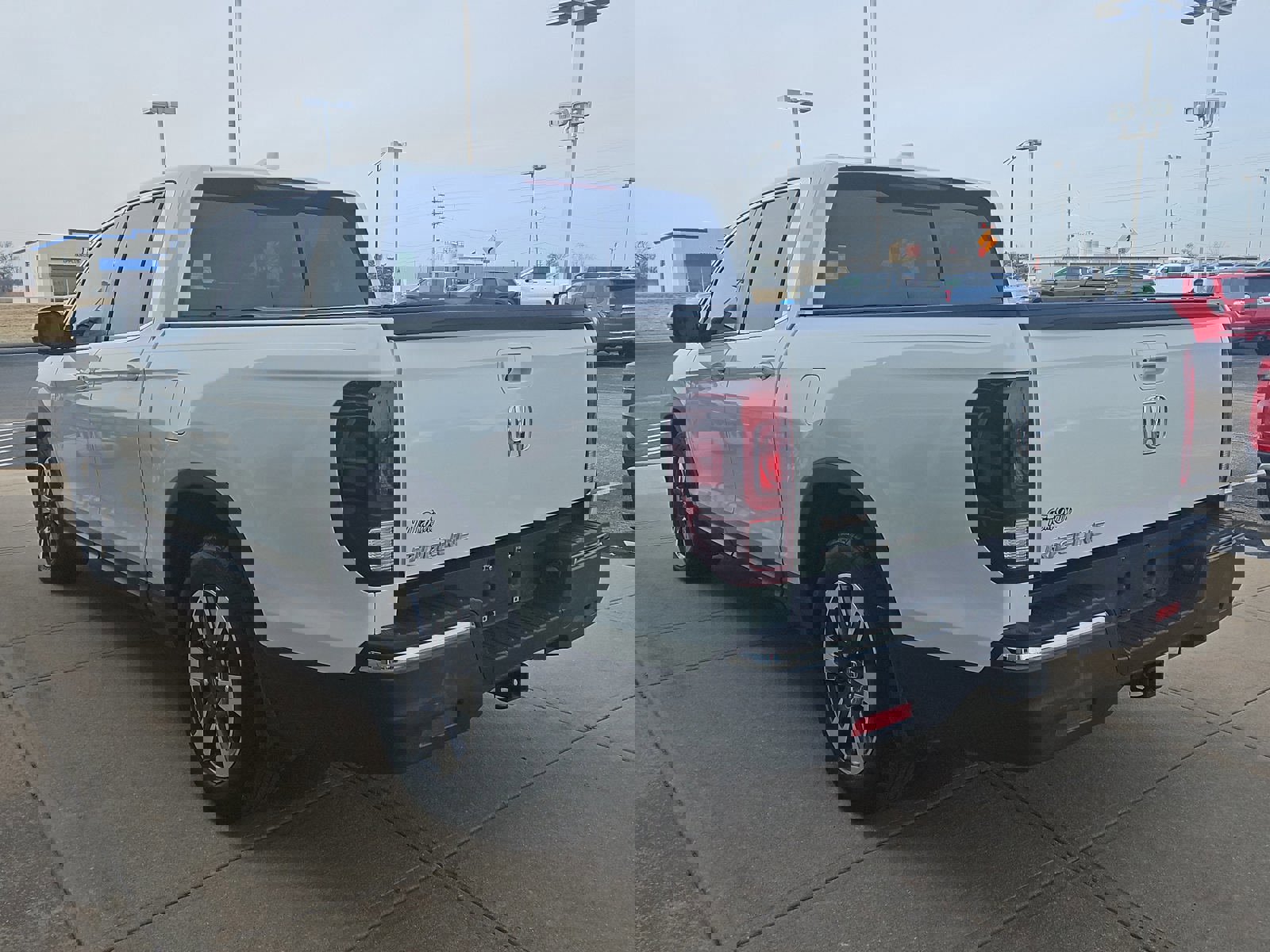 Used 2019 Honda Ridgeline RTL-T image 3