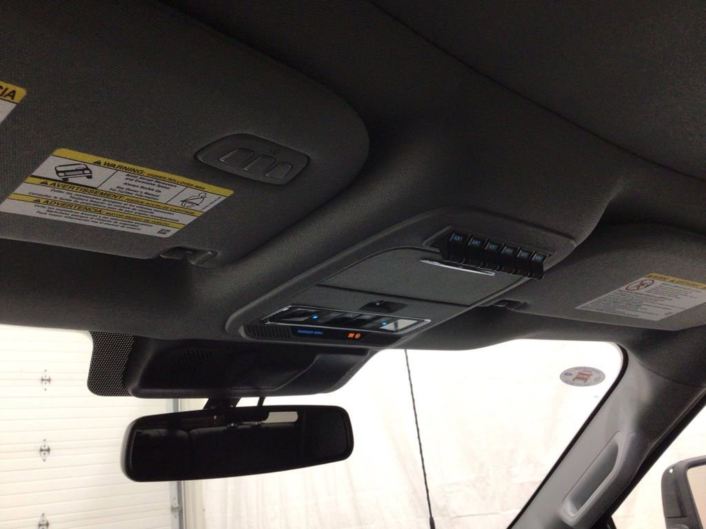 New 2025 Ford F250 Lariat w/ Lariat Ultimate Package image 13