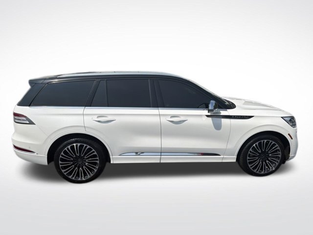 Used 2022 Lincoln Aviator Black Label w/ Dynamic Handling Package AWD/4WD image 8