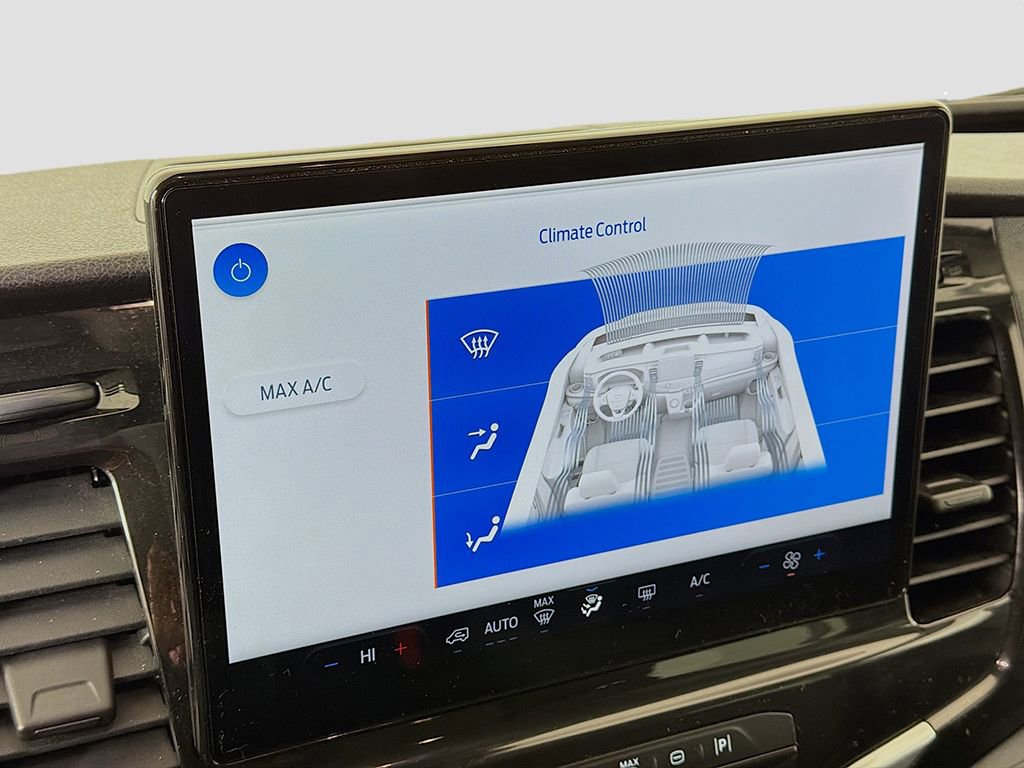 Used 2023 Ford Transit 350 XLT image 35