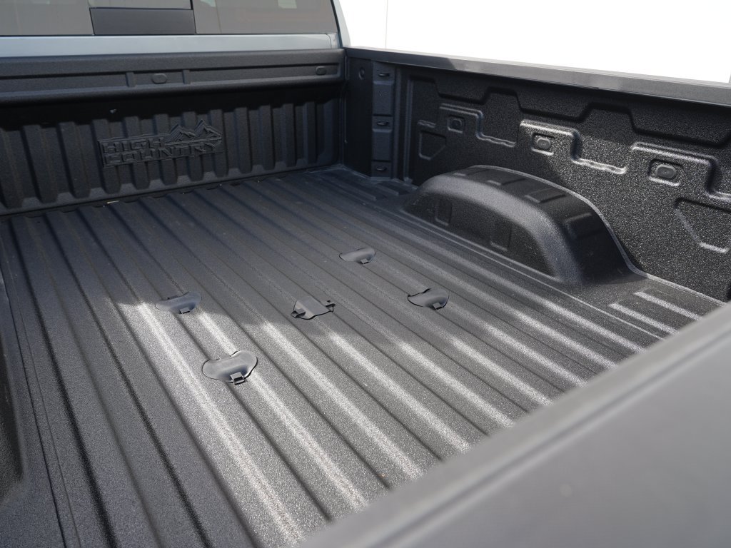 Certified 2024 Chevrolet Silverado 3500 High Country w/ High Country Premium Package AWD/4WD image 27