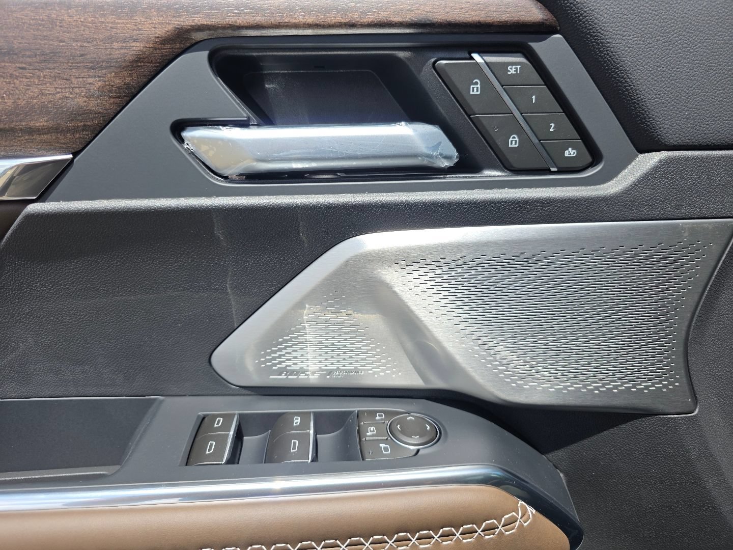 New 2026 GMC Acadia Denali Ultimate AWD/4WD image 27