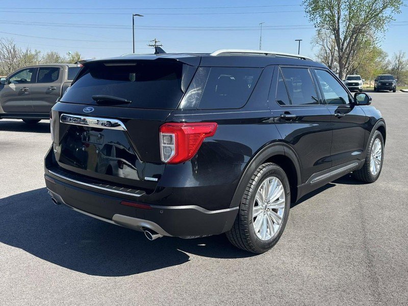 Used 2020 Ford Explorer Limited RWD image 3