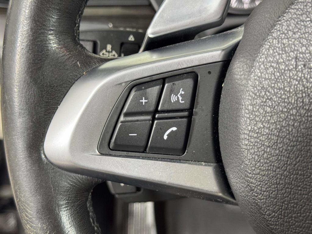 Used 2009 BMW Z4 sDrive30i RWD image 22