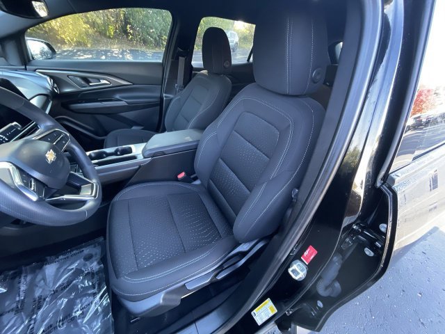 Used 2025 Chevrolet Equinox EV LT FWD image 19