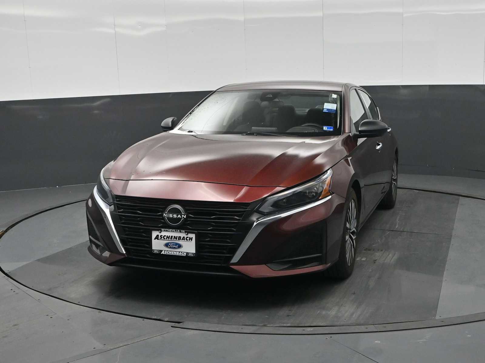 Used 2024 Nissan Altima 2.5 SV image 5