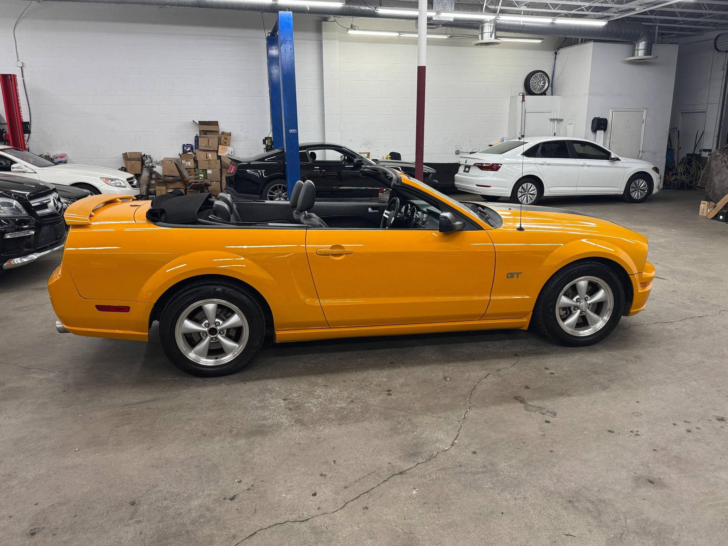 Used 2007 Ford Mustang GT Premium RWD image 8