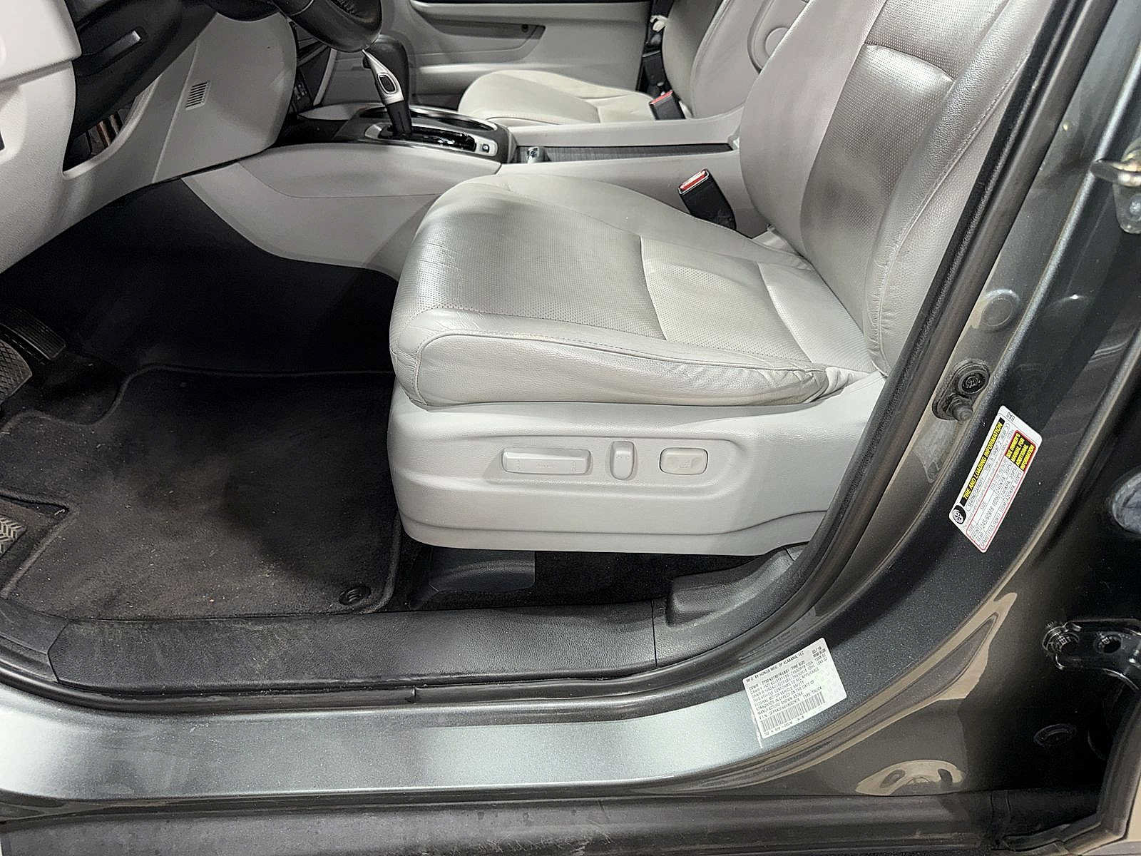 Used 2017 Honda Ridgeline RTL-T image 24