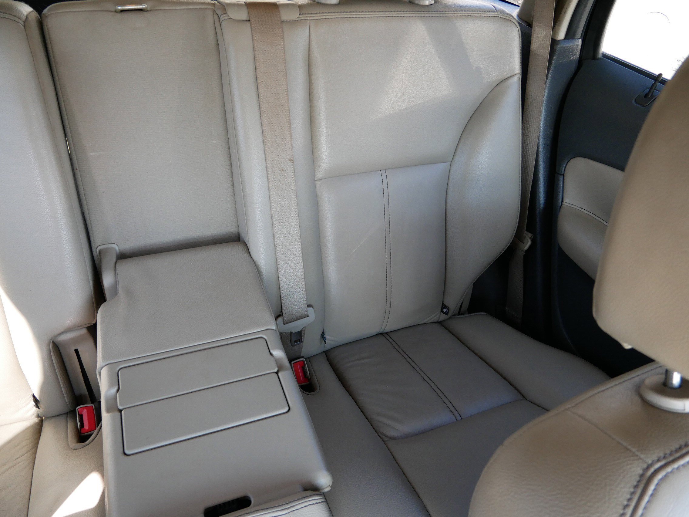 Used 2013 Ford Edge Limited AWD/4WD image 13