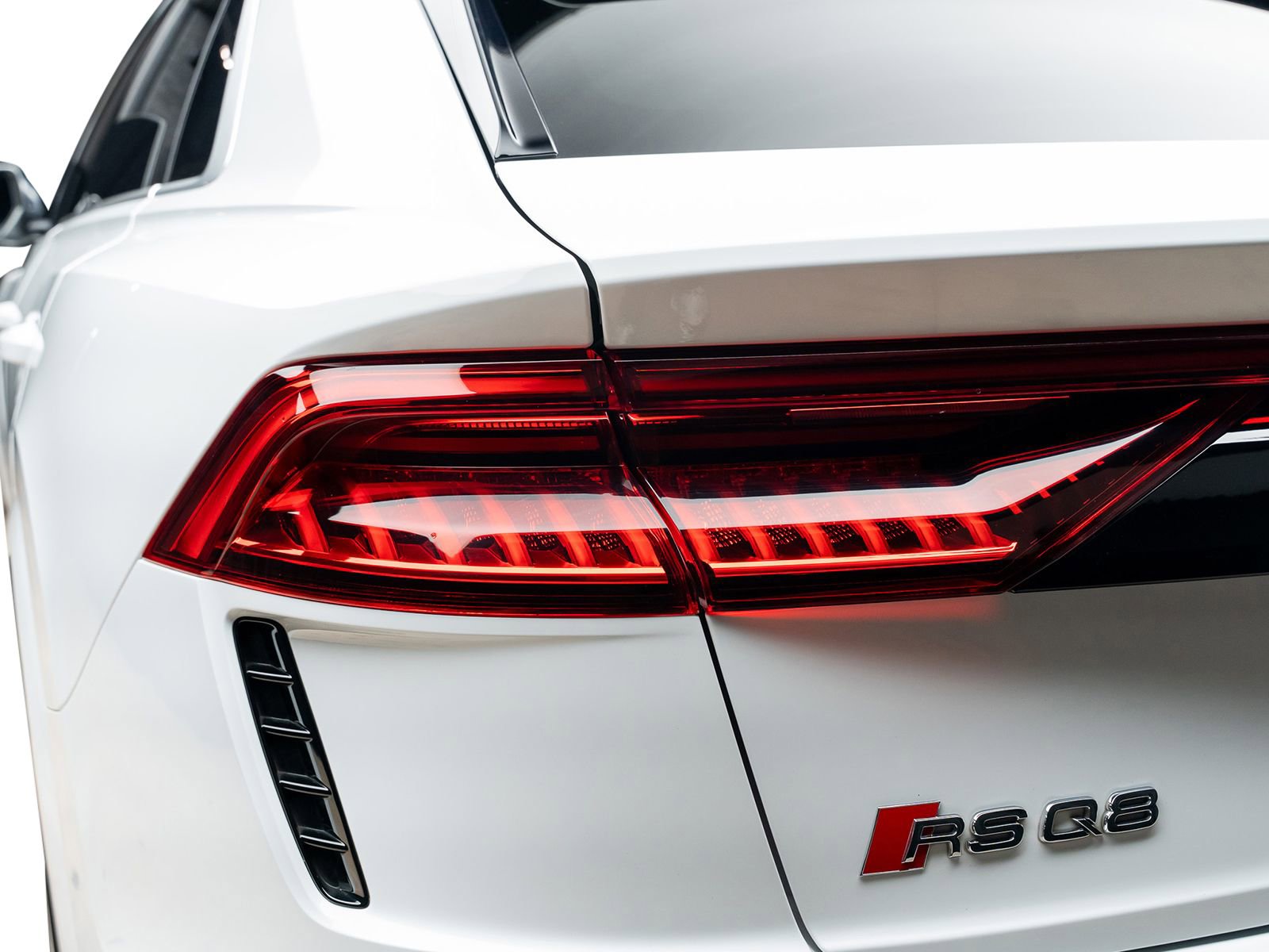Used 2022 Audi RS Q8 AWD/4WD image 18