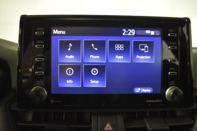 Used 2022 Toyota RAV4 SE w/ Weather & Moonroof Package AWD/4WD image 18