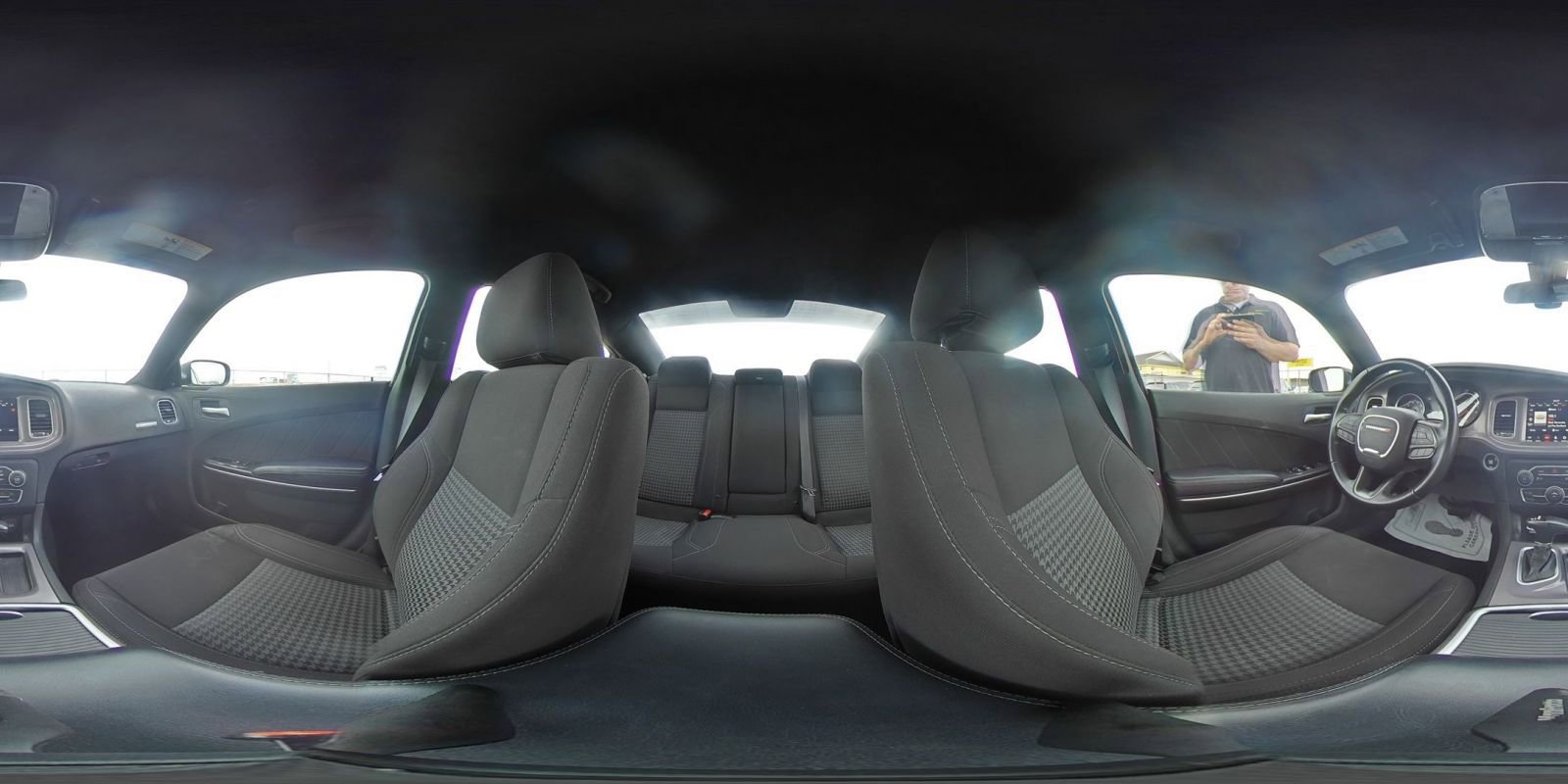 Used 2023 Dodge Charger SXT image 38