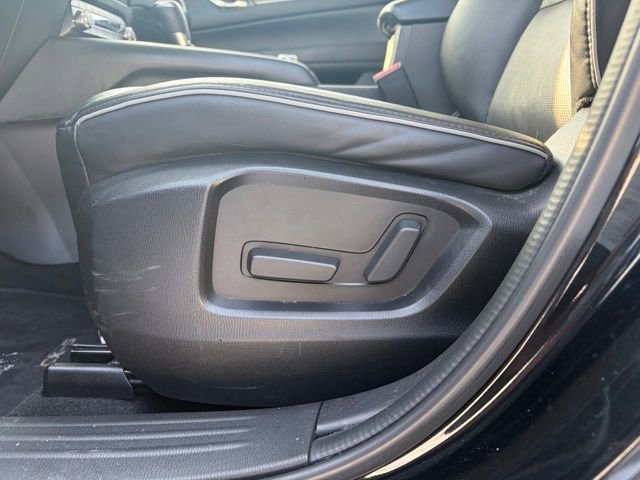 Used 2025 MAZDA CX-5 AWD 2.5 S w/ Select Package image 26