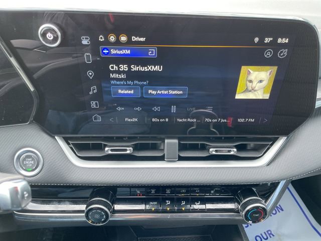 Used 2025 Chevrolet Equinox LT image 22