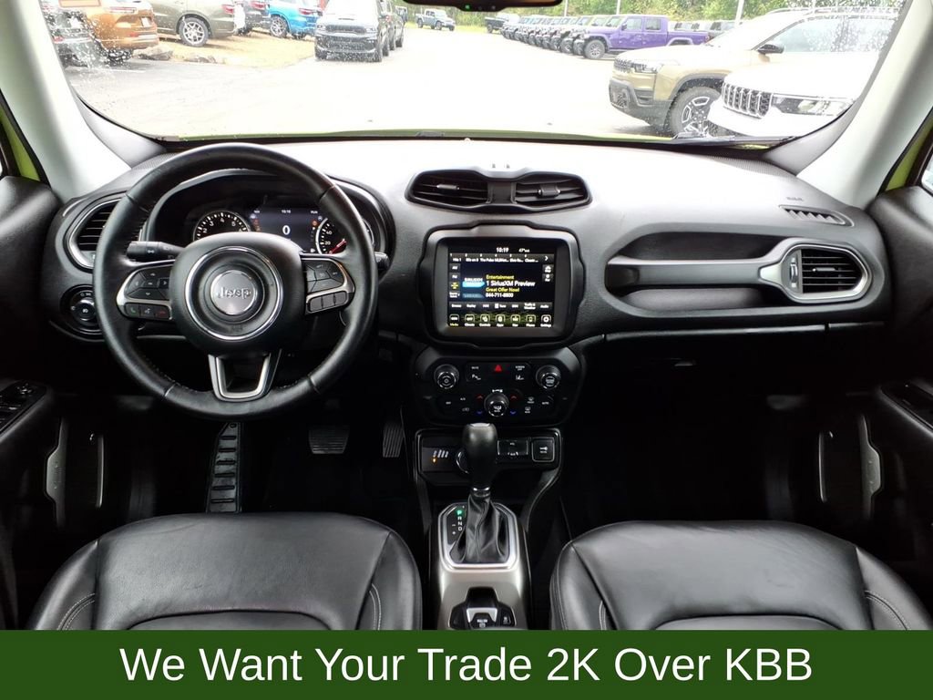 Used 2018 Jeep Renegade Limited w/ UConnect 8.4 Nav Group AWD/4WD image 11