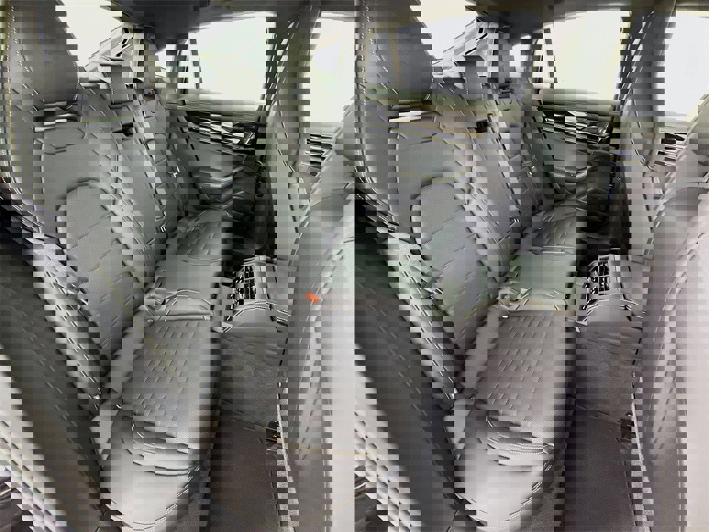 New 2026 Porsche Panamera 4 image 30