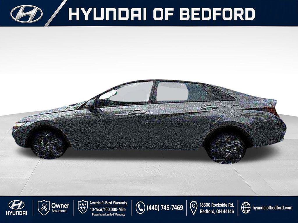 New 2026 Hyundai Elantra Sport FWD image 3