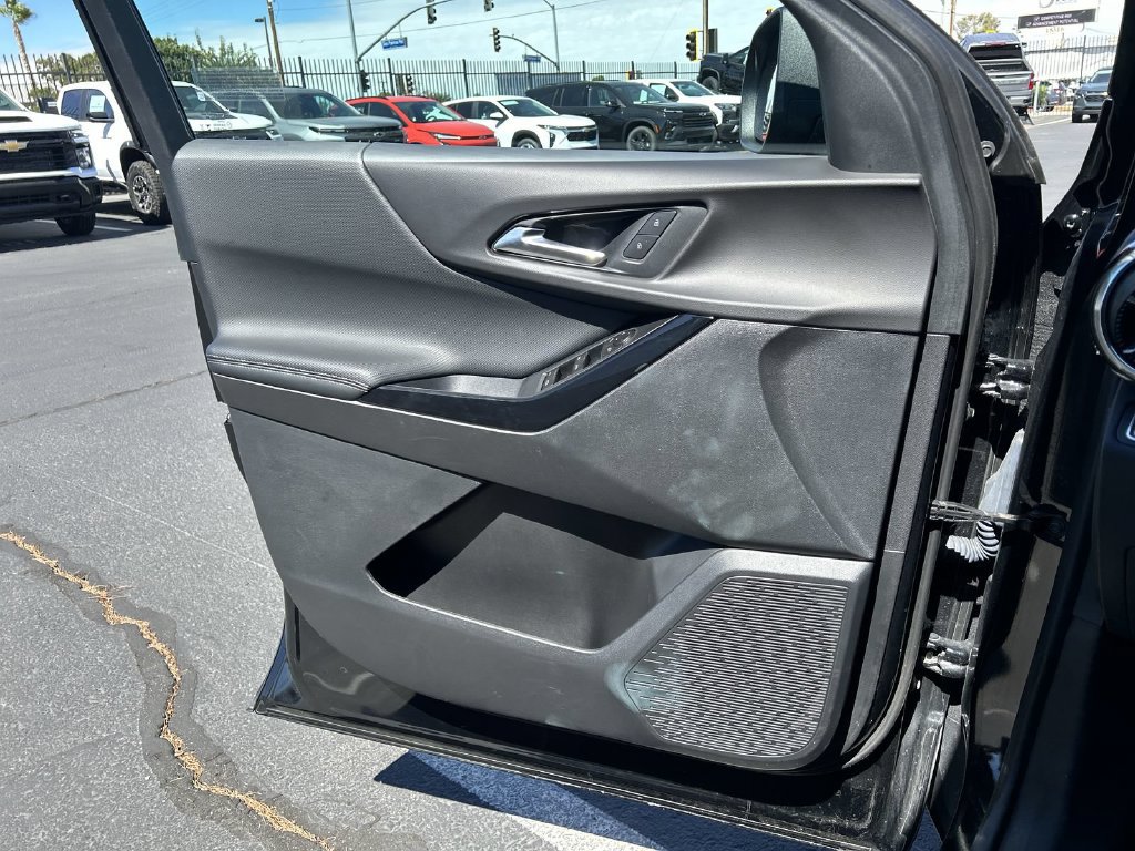Certified 2026 Chevrolet Equinox LT FWD image 20