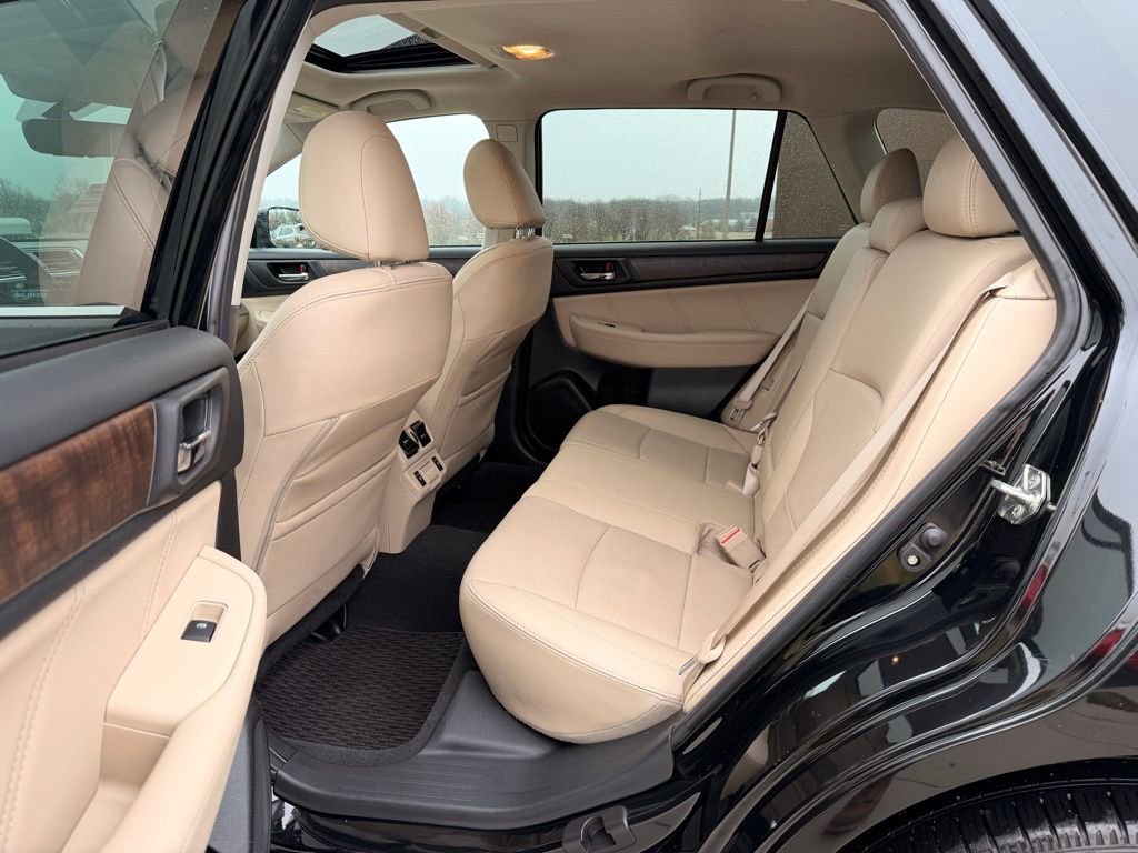 Used 2018 Subaru Outback 2.5i Limited AWD/4WD image 13