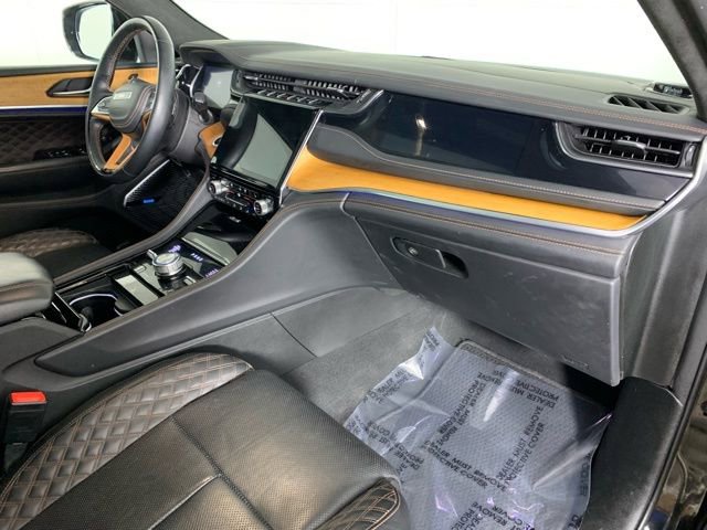 Used 2022 Jeep Grand Cherokee L Summit w/ Advanced Protech Group IV image 15