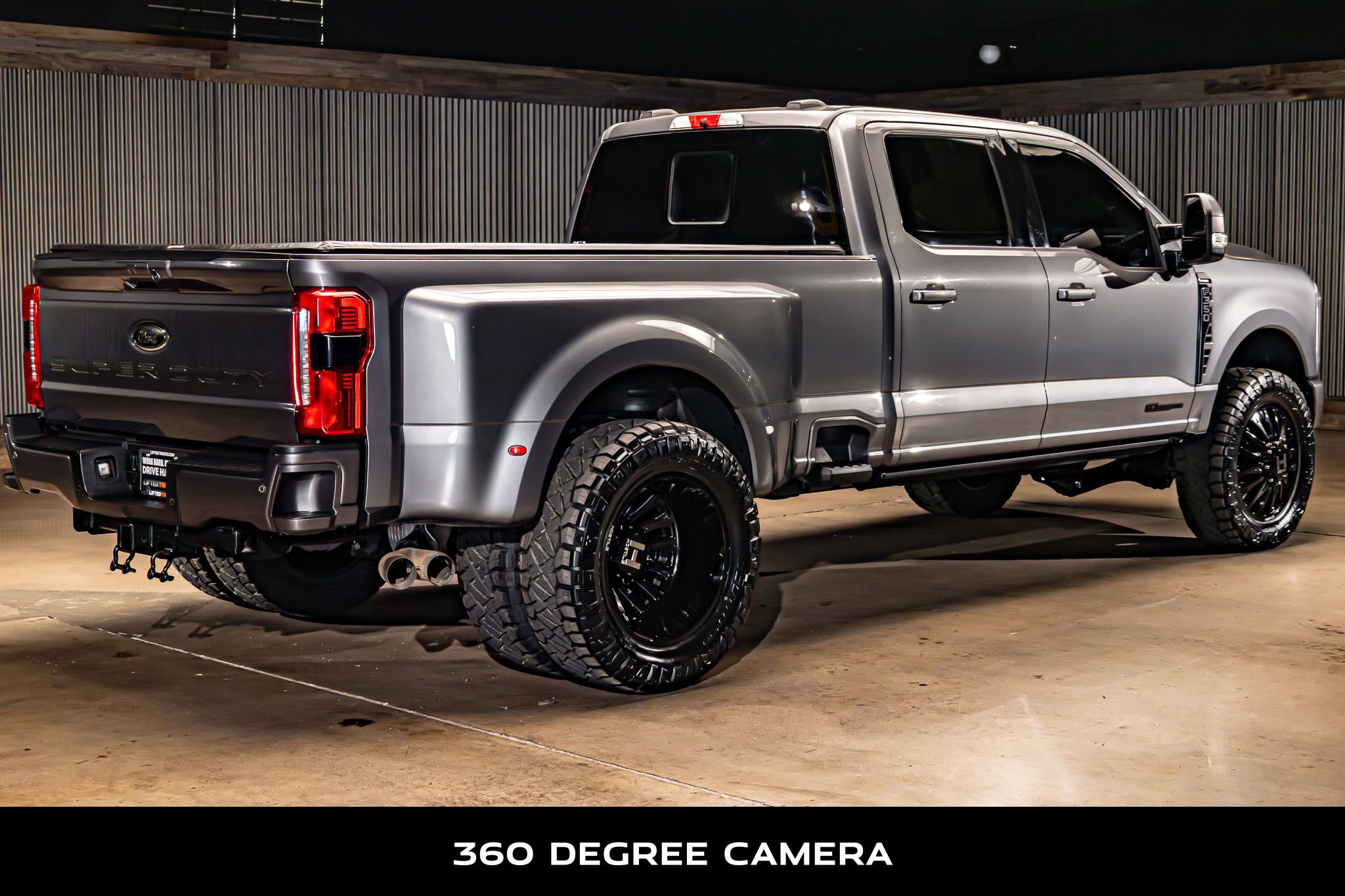Used 2023 Ford F350 Lariat w/ FX4 Off-Road Package AWD/4WD image 9